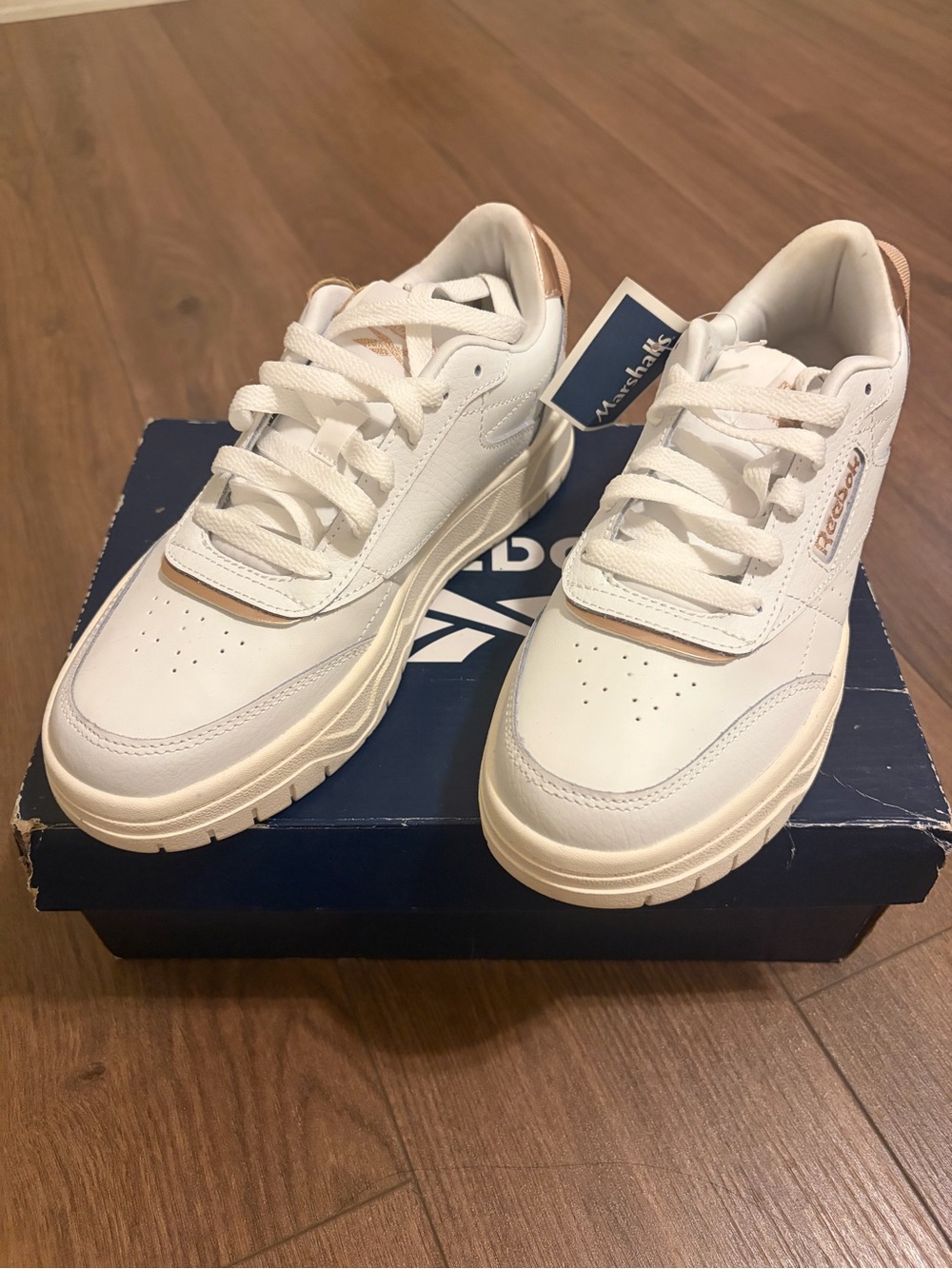 Reebok White and Rose Gold Classic Low-Top Sneakers